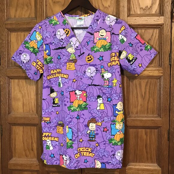 Peanuts Great Pumpkin Charlie Brown Top Women's S Purple V-Neck 2 Pocket Scrubs - Picture 1 of 9